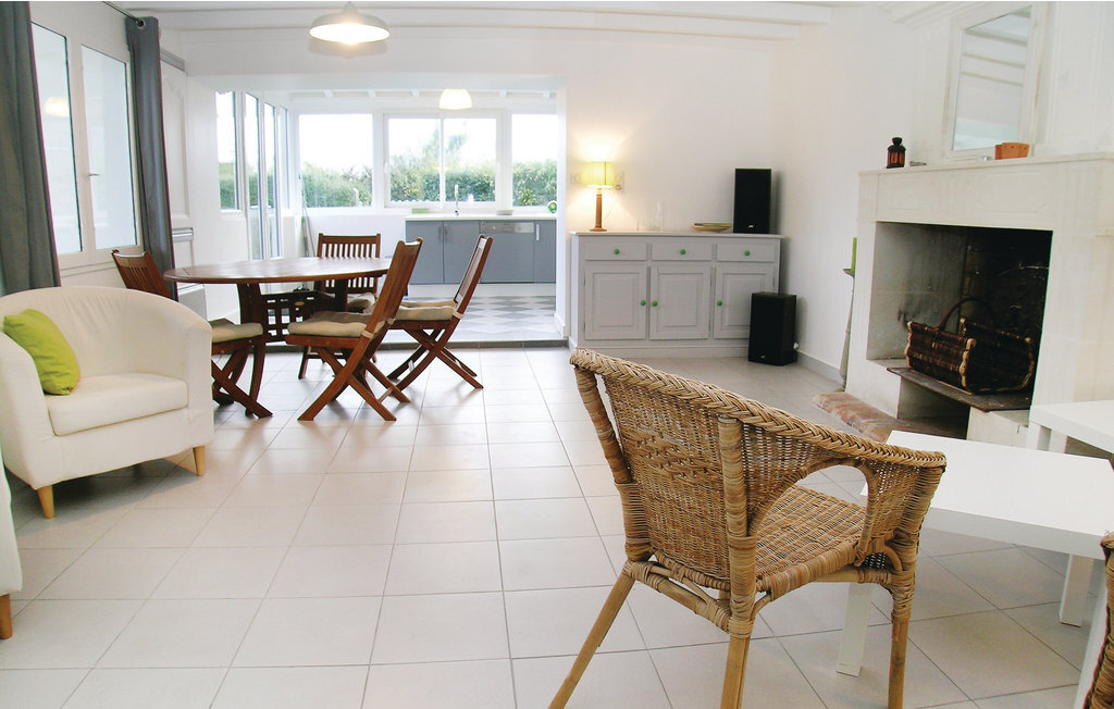 Maison rénovée avec jardin à St Fort sur Gironde - Photo 7