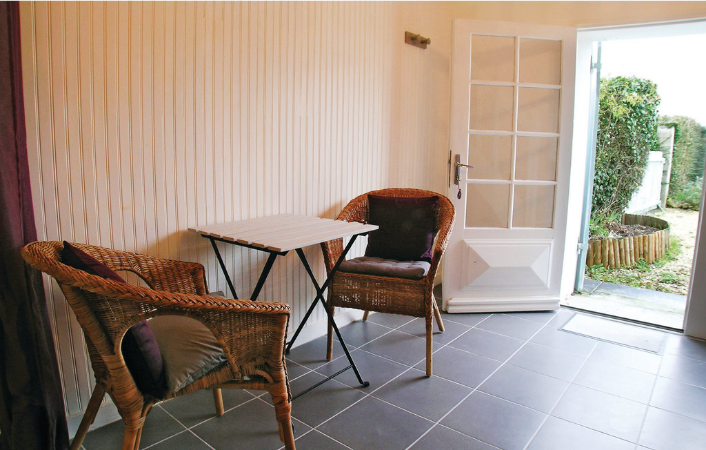 Maison rénovée avec jardin à St Fort sur Gironde - Photo 13