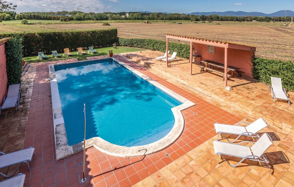 Mas Girones : maison 6 chambres avec piscine 72 m² - Photo 3