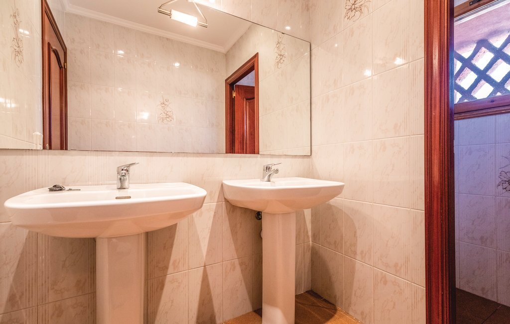 Mas Girones : maison 6 chambres avec piscine 72 m² - Photo 32