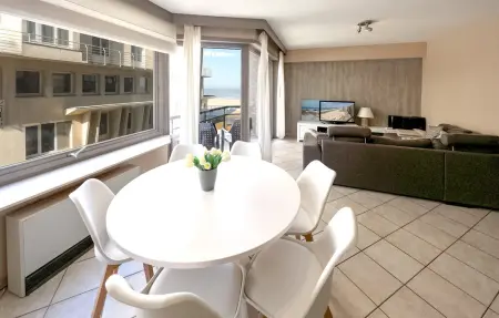 Appartement vue mer à Ostende, 20 m de la plage, 2 chambres : photo 4