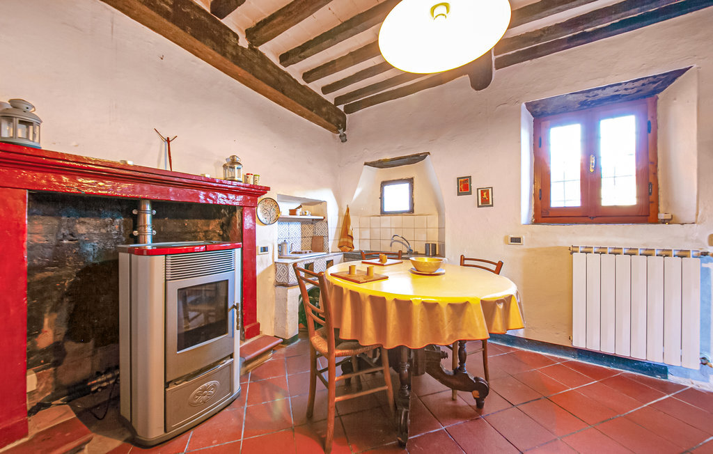 Maison mitoyenne en pierre, Garfagnana – randonnée à 200m - Photo 10