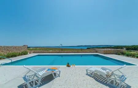 Location appartement à Povljana