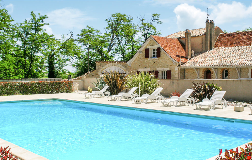 Maison XVIIIe siècle avec piscine à Gardonne - Photo 1