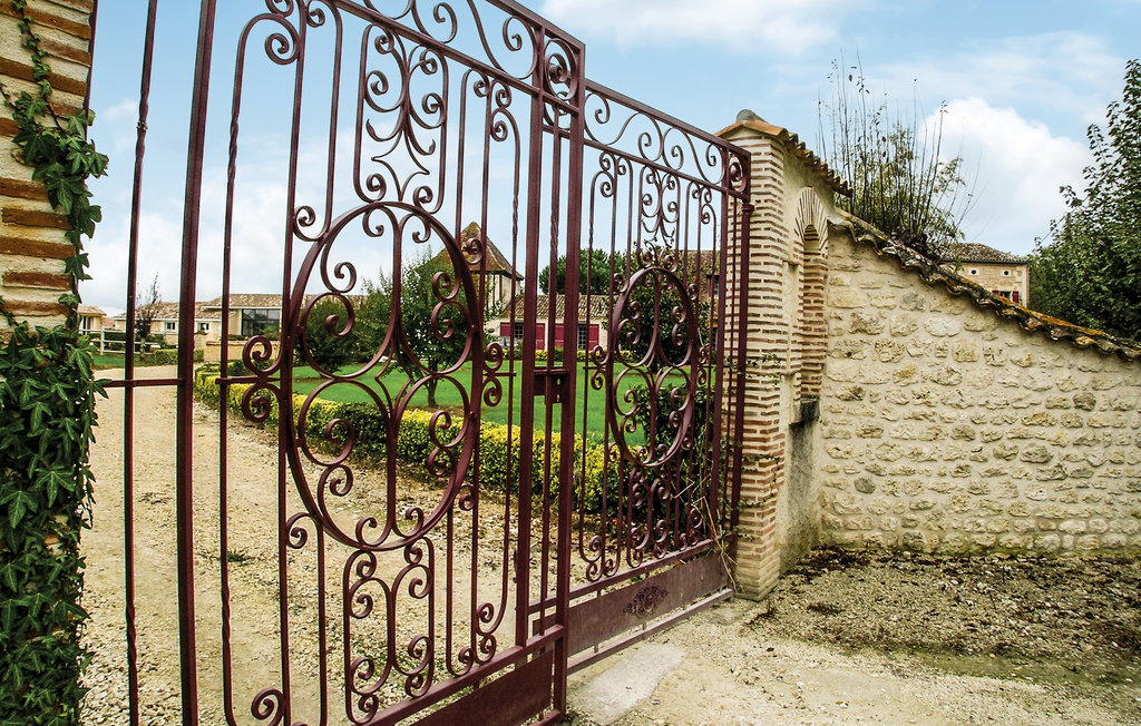 Maison XVIIIe siècle avec piscine à Gardonne - Photo 16