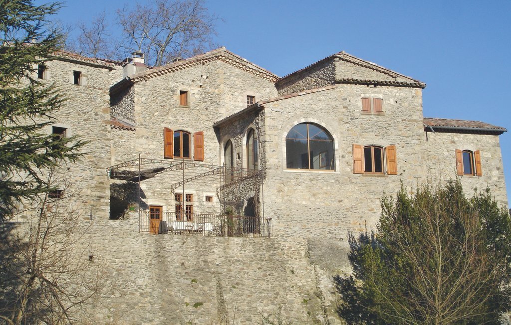 Appartement château XIVe siècle avec piscine privée - Photo 13