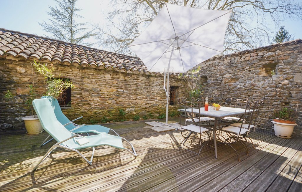 Appartement château XIVe siècle avec piscine privée - Photo 14