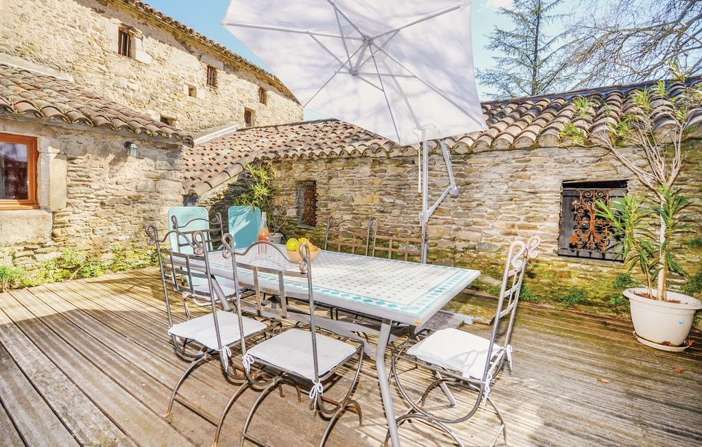 Appartement château XIVe siècle avec piscine privée - Photo 17