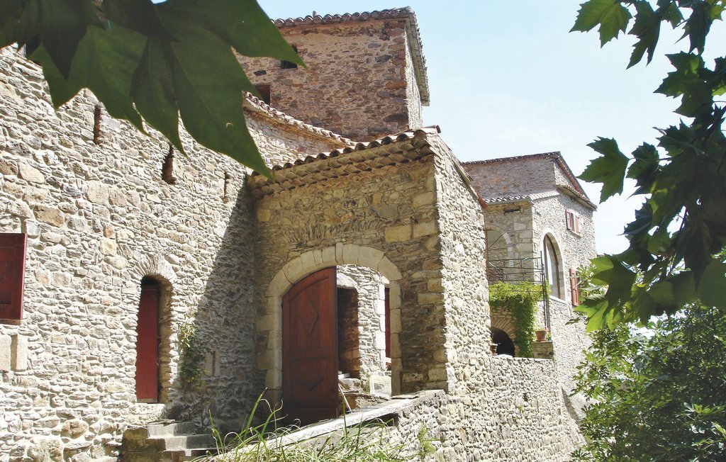 Appartement château XIVe siècle avec piscine privée - Photo 18