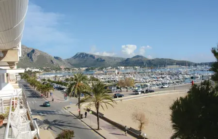 Appartement vue mer face à la plage, Port de Pollença : photo 7