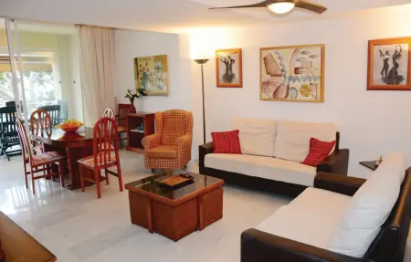 Appartement vue mer face à la plage, Port de Pollença : photo 10