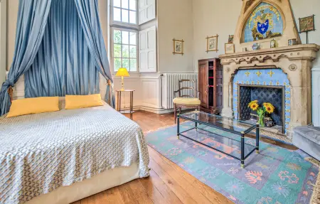 Château du XVe siècle, 12 personnes, piscine chauffée : photo 32