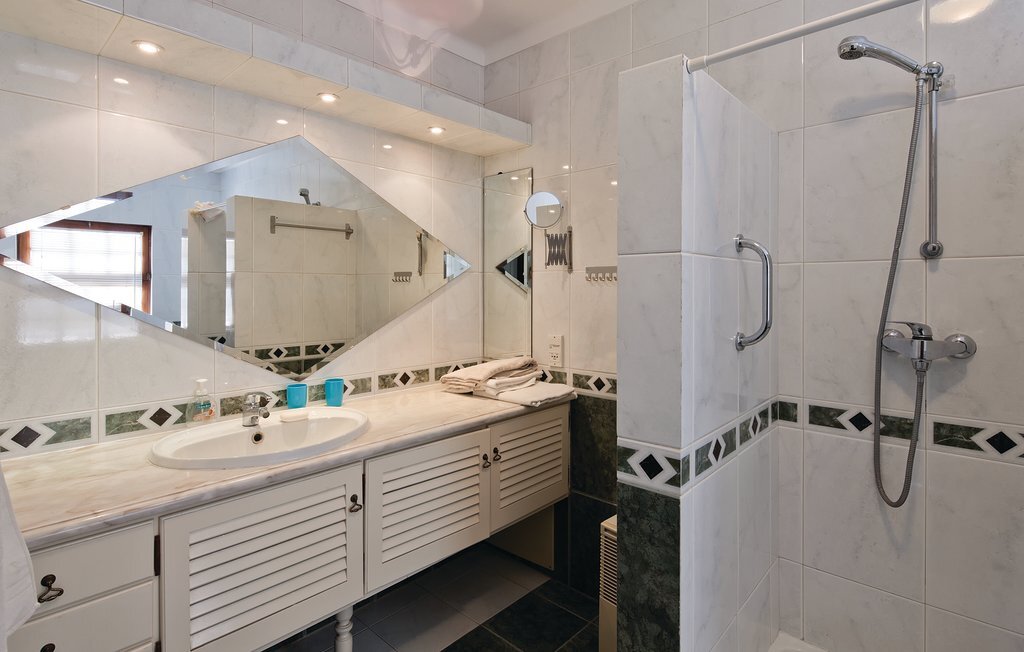 Vista dos Pinheiros, Maison 8 personnes à Algoz - Photo 13