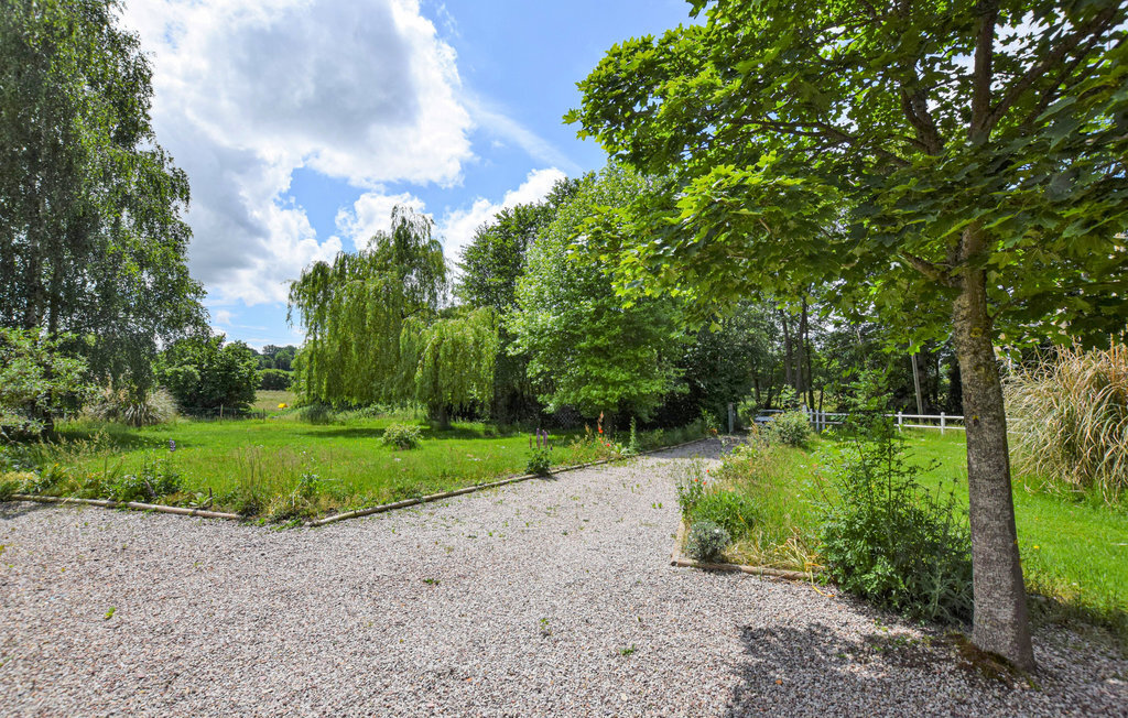 Maison normande du 17ème siècle, jardin 1700 m² à Boissey - Photo 9