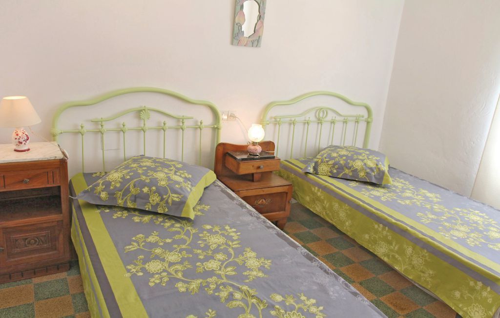 Maison du 18e siècle, 1 hectare, proche Roque-sur-Cèze - Photo 13