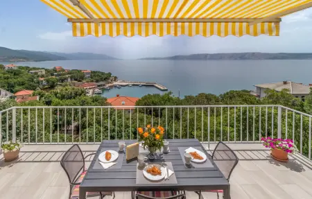 Location maison de vacances à Novi Vinodolski