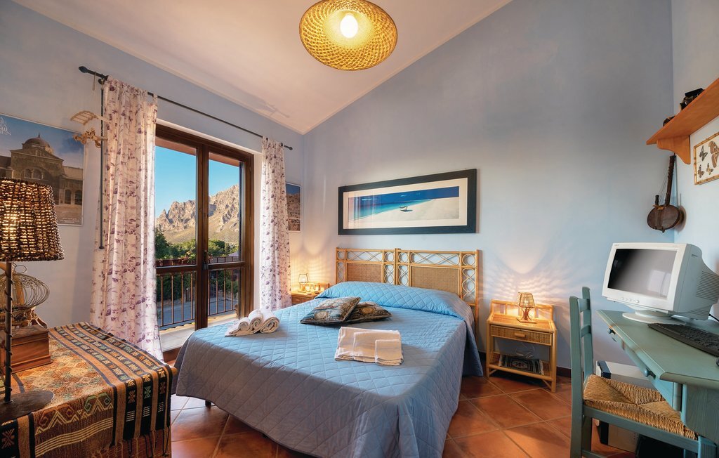 Maison mitoyenne Cornino, terrasses et vue mer - Photo 4