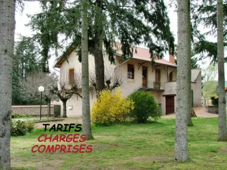 Location gite de vacances à Saint André d'Apchon