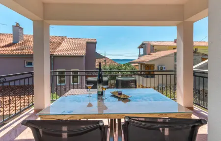 Maison 8 personnes à Bibinje - Photo 1