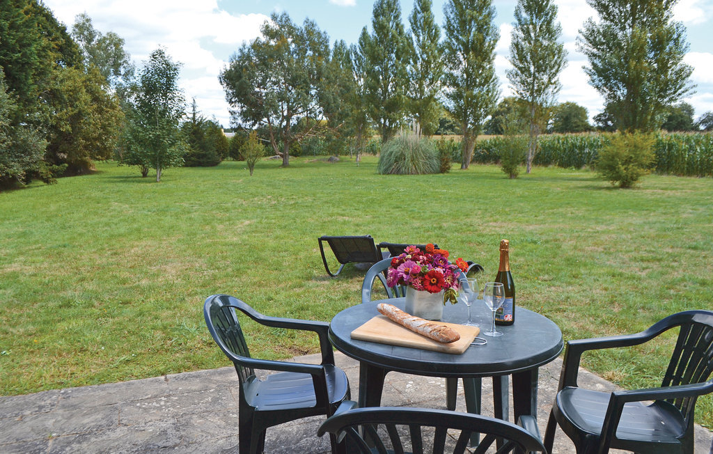 Maison en pierre à Tregunc, jardin 2000 m² et terrasse - Photo 3