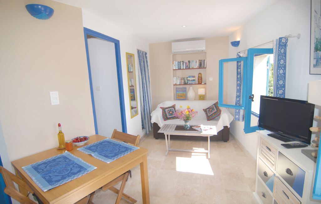 Appartement vue étang de Berre avec piscine à Istres - Photo 2