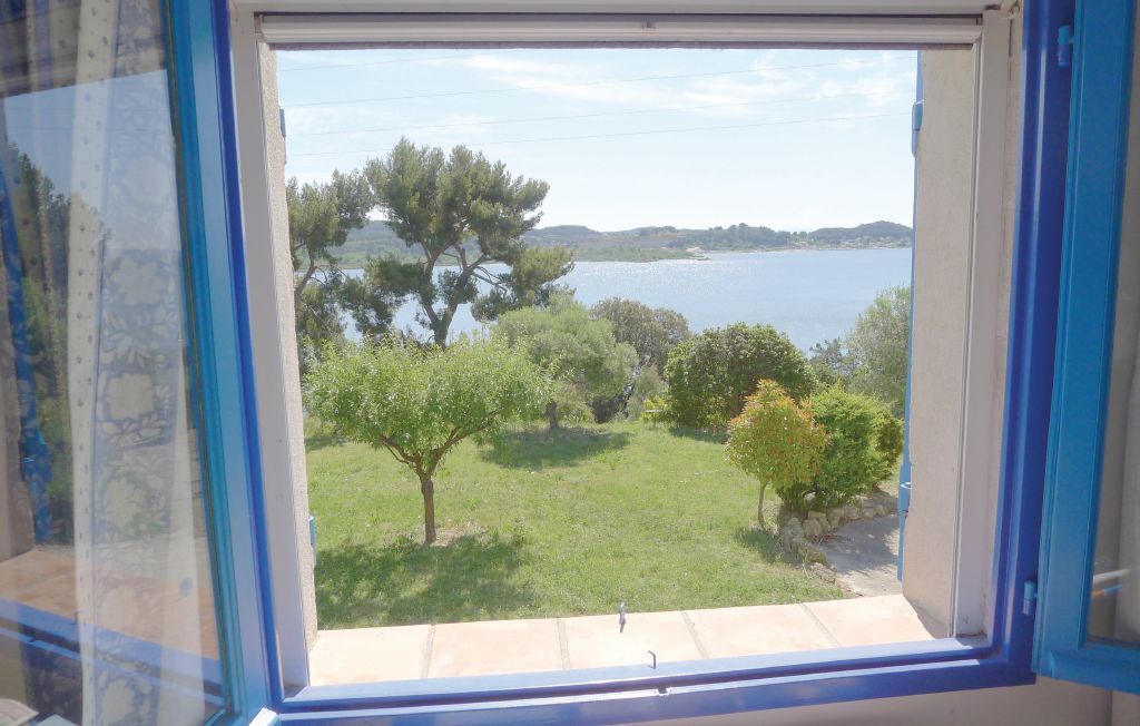 Appartement vue étang de Berre avec piscine à Istres - Photo 10