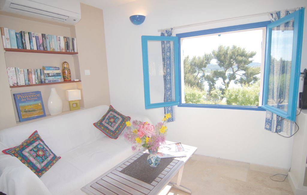 Appartement vue étang de Berre avec piscine à Istres - Photo 16