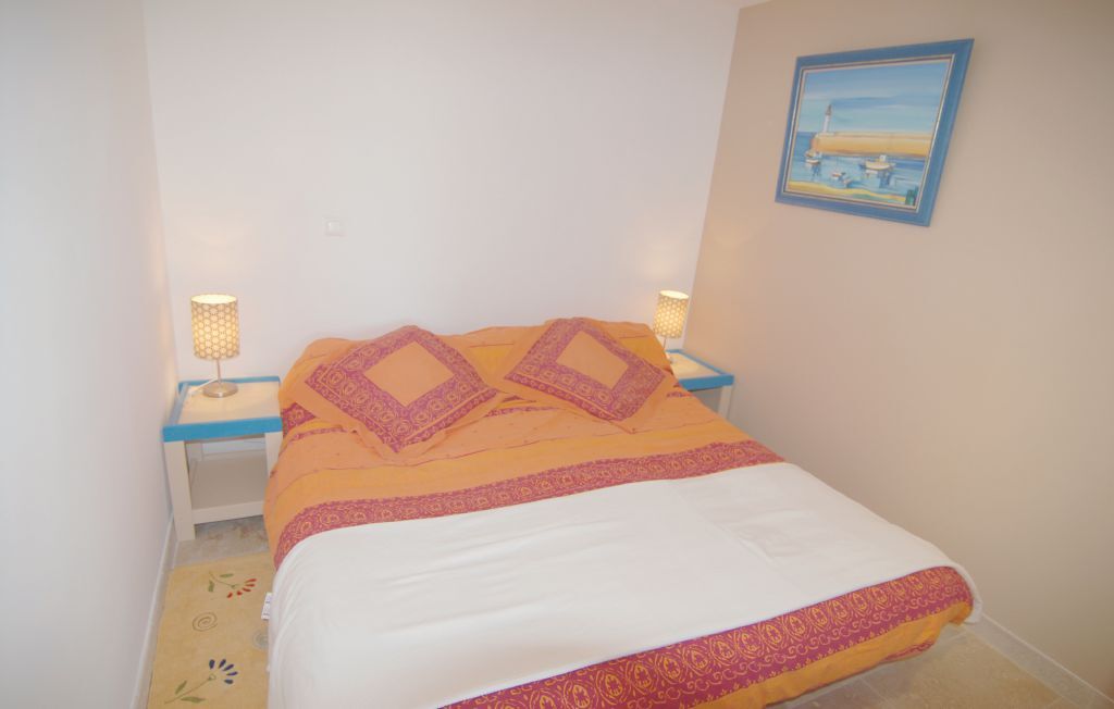Appartement vue étang de Berre avec piscine à Istres - Photo 17