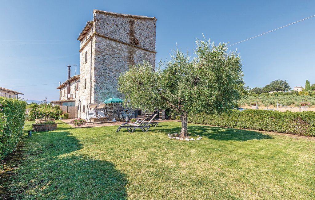 Torre Monica, ancienne tour de pierre avec vue sur Assise - Photo 1