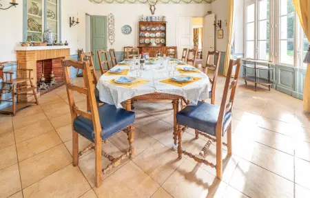 Château privé 10 chambres, 19 personnes à Allonne : photo 7
