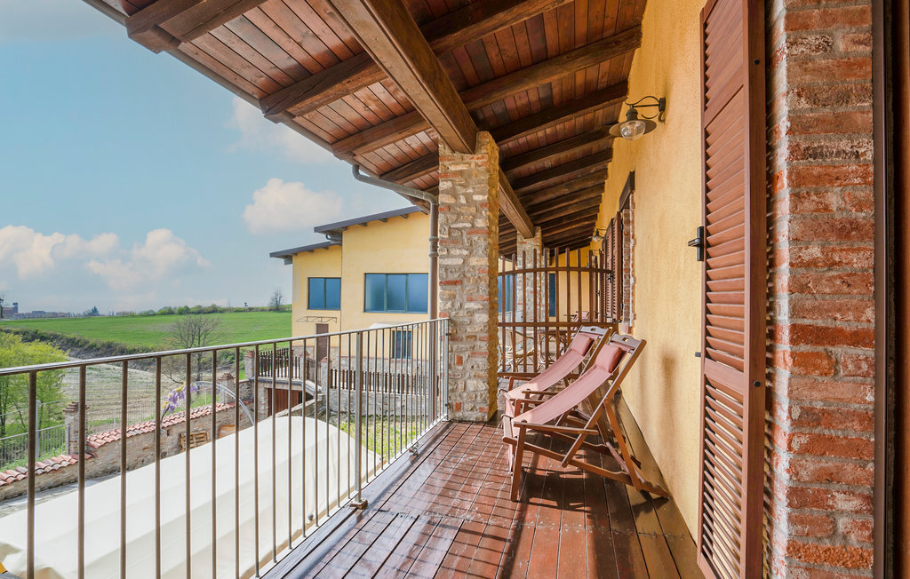 Maison aux Langhe avec vignobles, piscine et terrasses - Photo 16