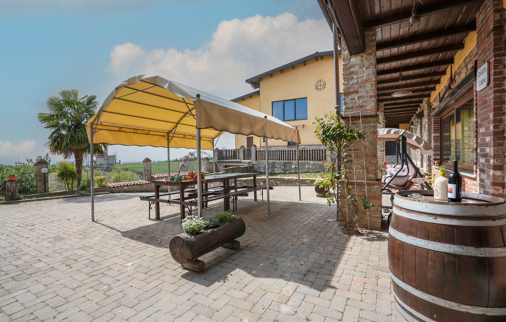 Maison aux Langhe avec vignobles, piscine et terrasses - Photo 17