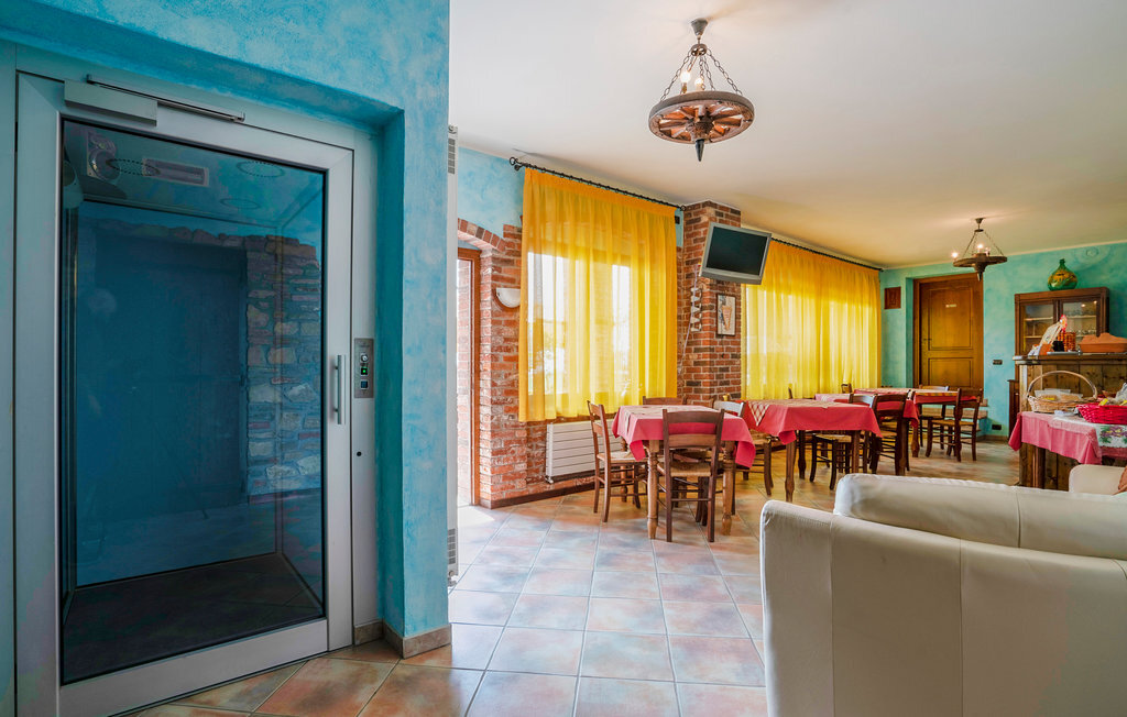 Maison aux Langhe avec vignobles, piscine et terrasses - Photo 22