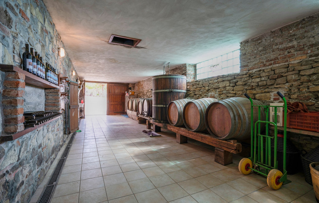 Maison aux Langhe avec vignobles, piscine et terrasses - Photo 40