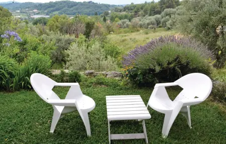 Maison 70m² pierre, piscine partagée, vue vallée : photo 8