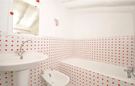 Maison 70m² pierre, piscine partagée, vue vallée : photo 34