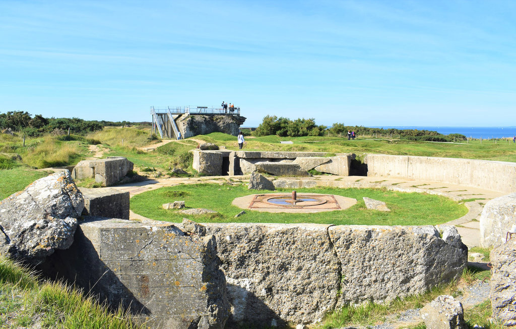 Ferme du 18e siècle avec piscine couverte à St. Germain du Pert - Photo 30