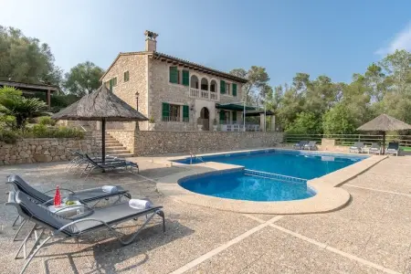 Location maison de vacances à Petra