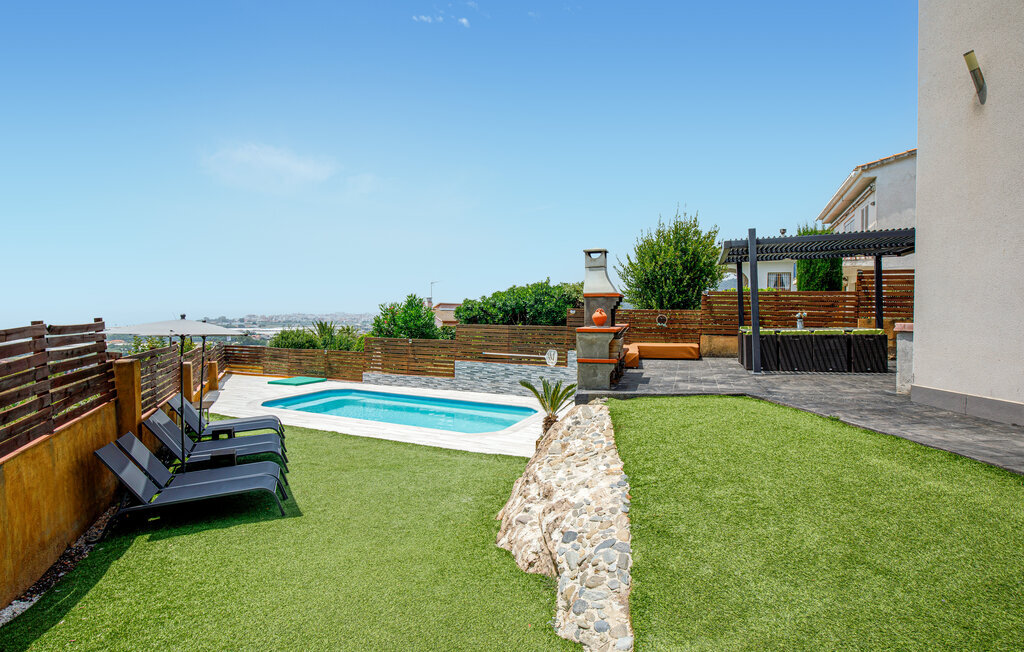 Maison 6 personnes à Santa Susanna - Photo 2