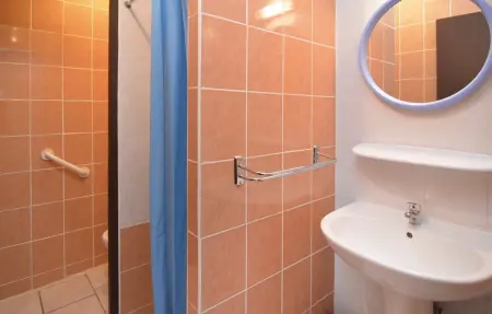 Location Maison 14 personnes à Courry - Photo 21