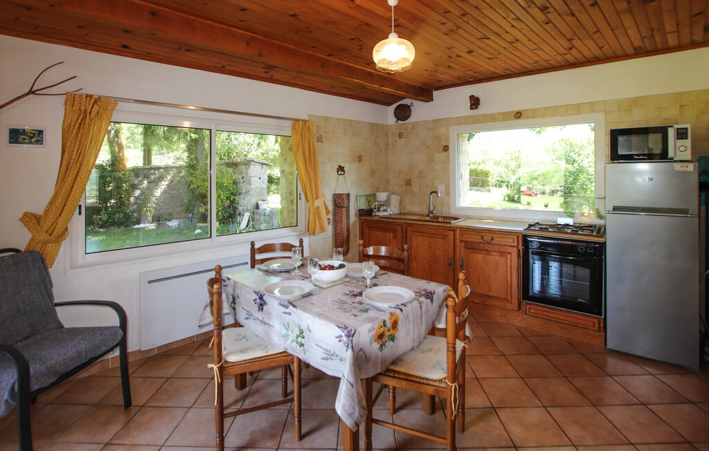 Maison rénovée avec jardin en Ardèche rurale - Photo 4