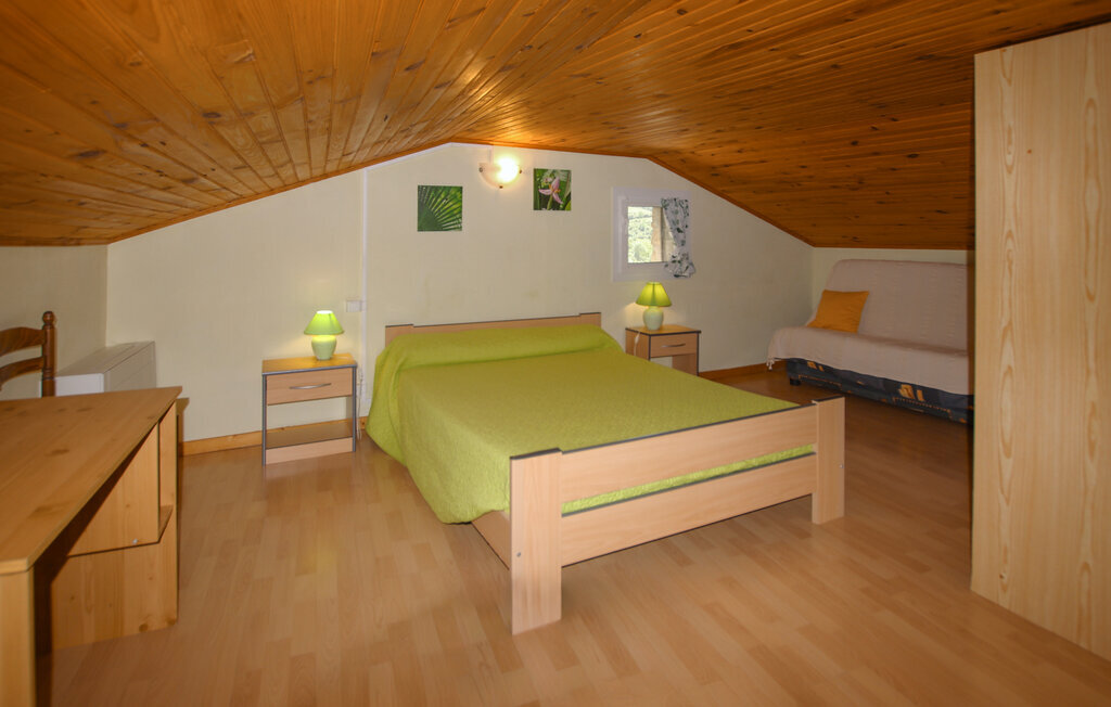 Maison rénovée avec jardin en Ardèche rurale - Photo 6