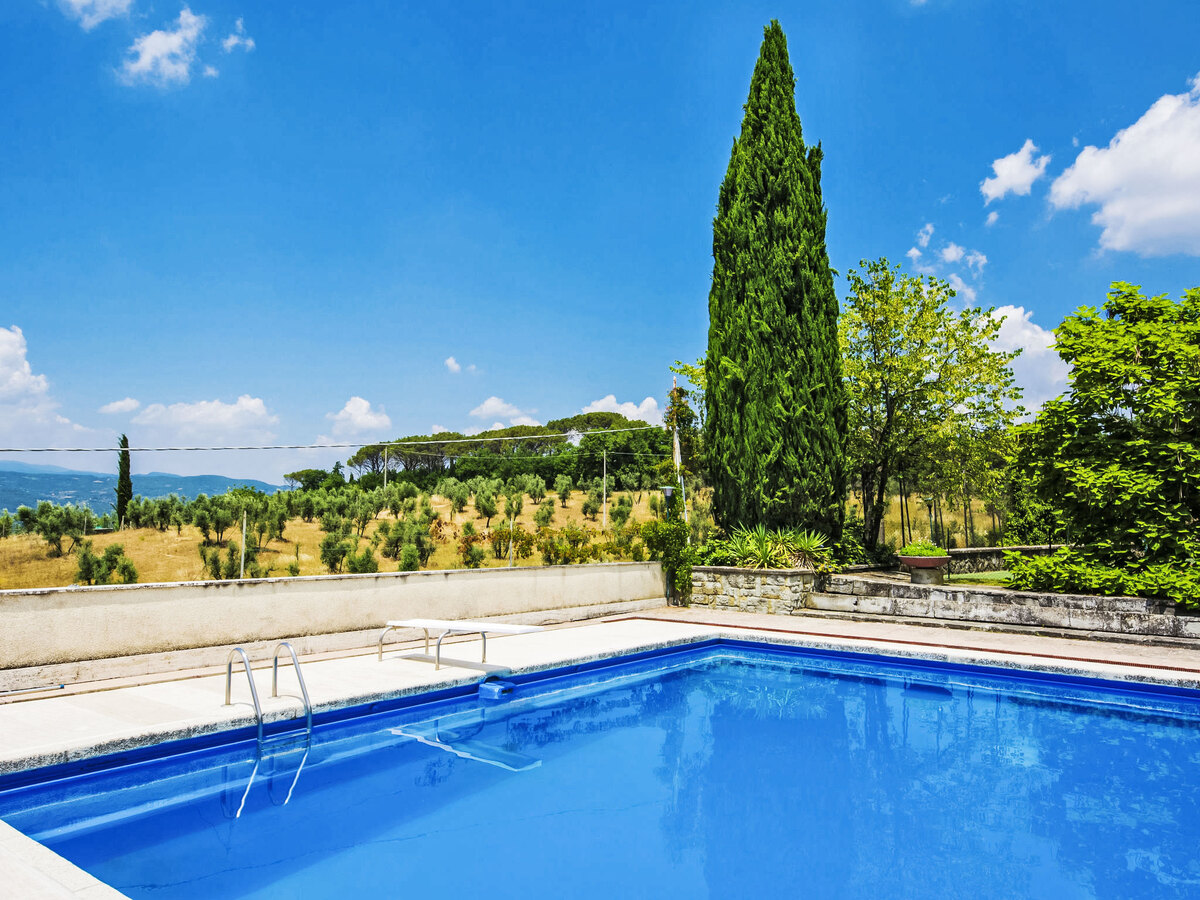 Villa Poggio Patrignone, 12 pers., piscine & chapelle - Photo 7