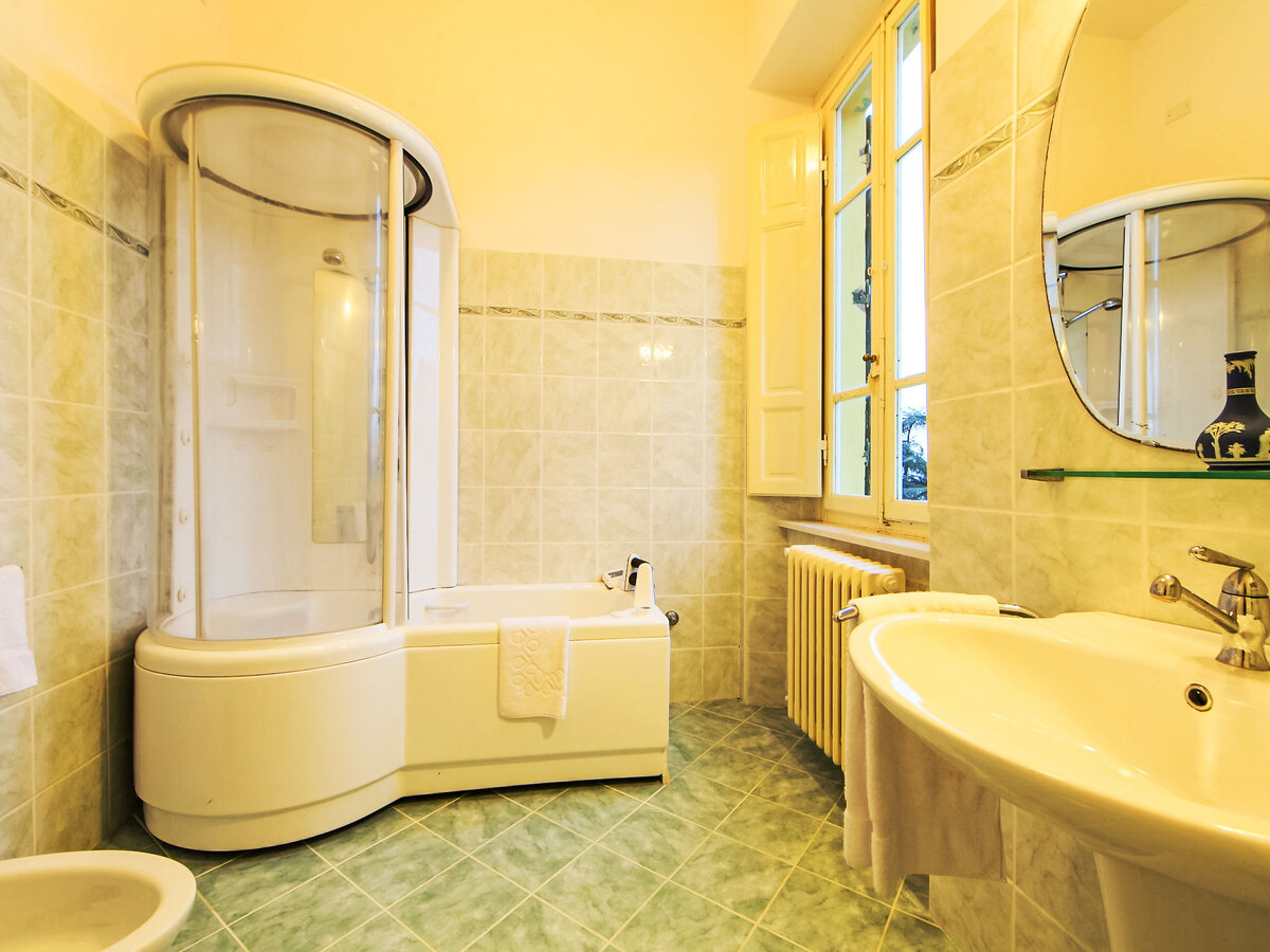 Villa Poggio Patrignone, 12 pers., piscine & chapelle - Photo 13