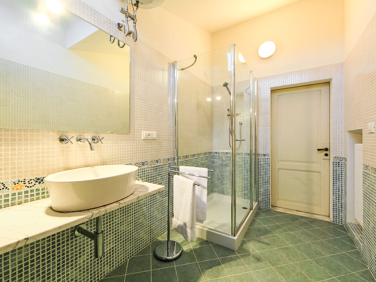 Villa Poggio Patrignone, 12 pers., piscine & chapelle - Photo 16