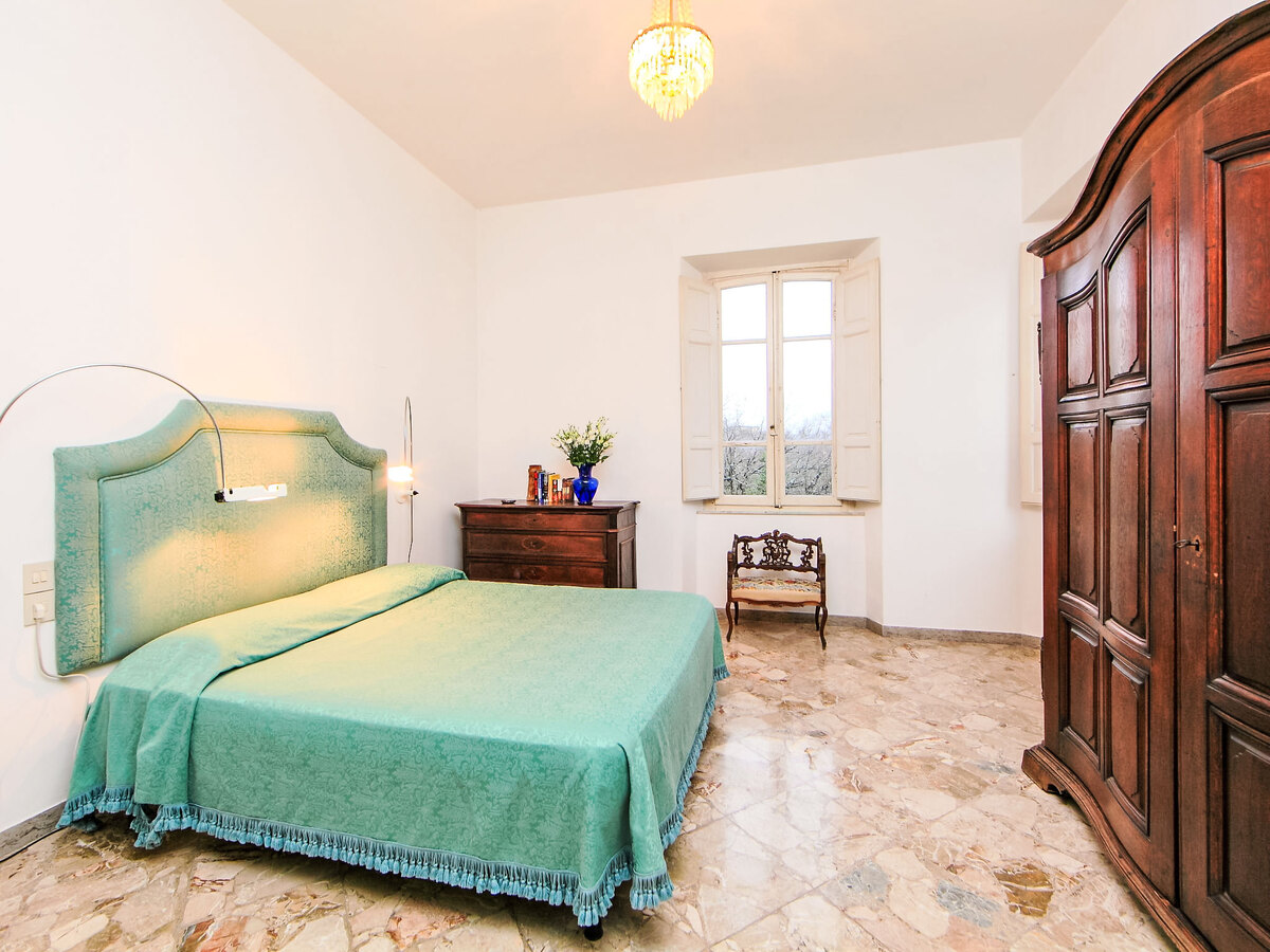 Villa Poggio Patrignone, 12 pers., piscine & chapelle - Photo 19