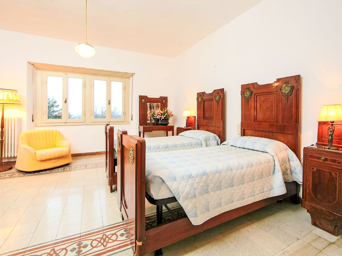 Villa Poggio Patrignone, 12 pers., piscine & chapelle - Photo 20