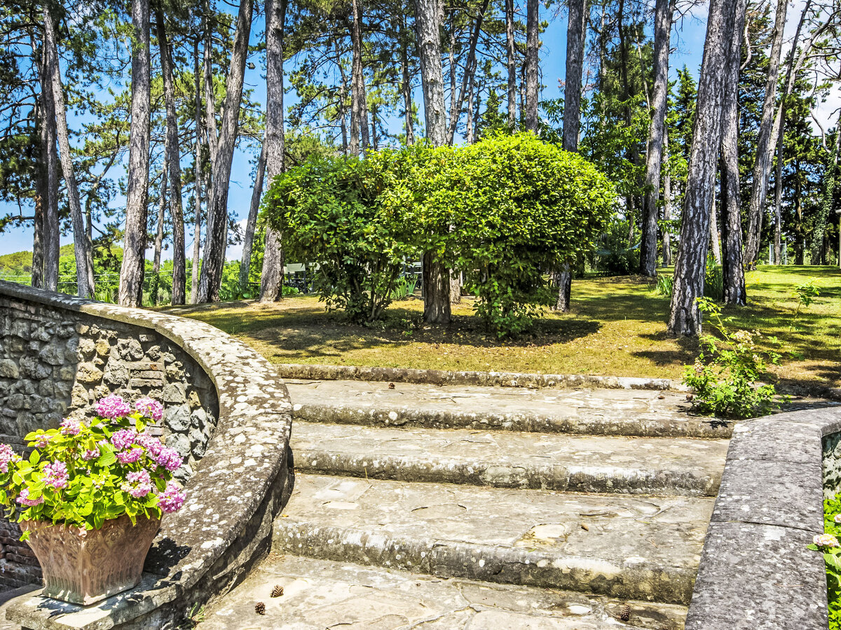 Villa Poggio Patrignone, 12 pers., piscine & chapelle - Photo 33