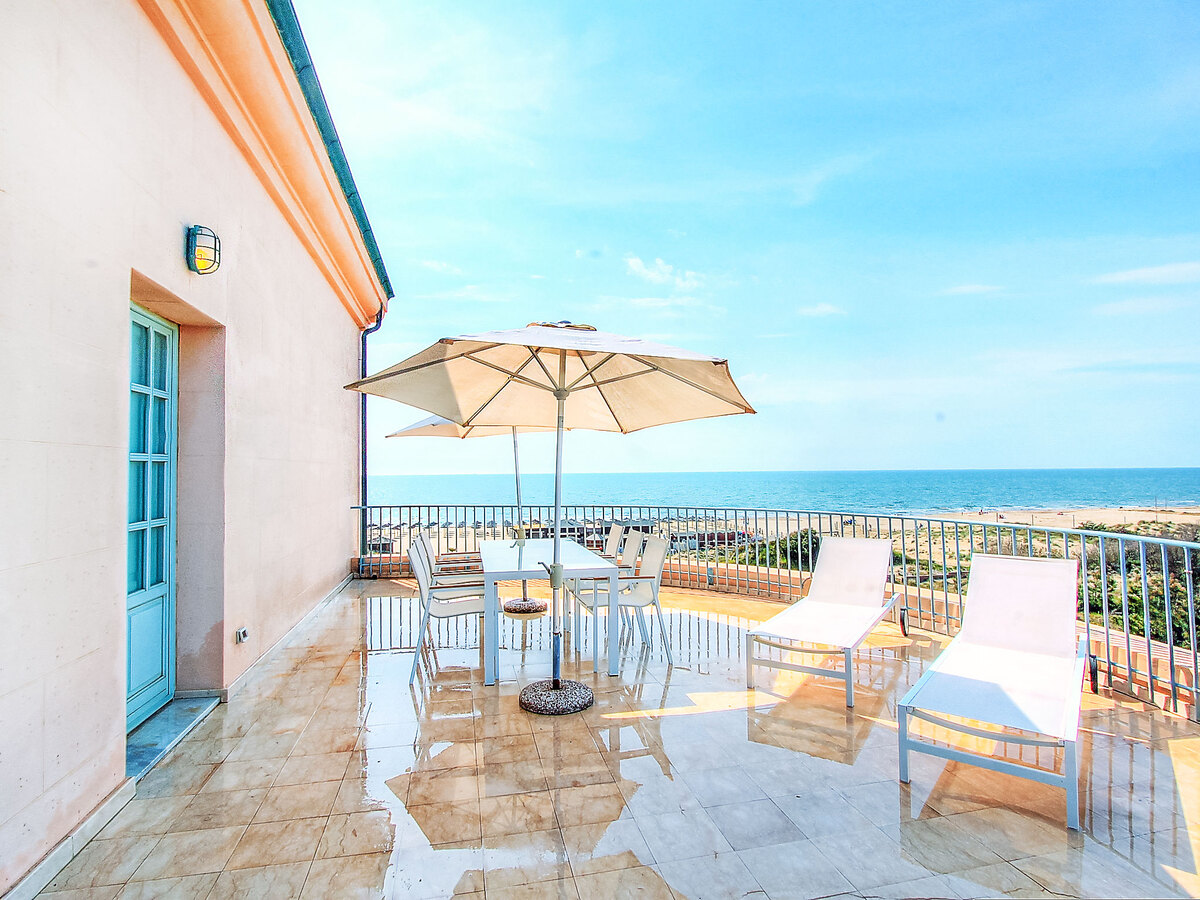Suite 48 – Appartement 2 niveaux avec vue mer à Tirrenia - Photo 1