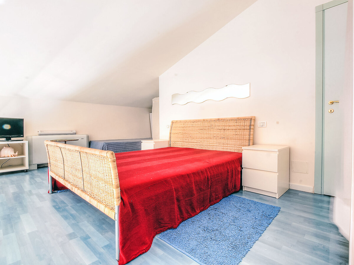 Suite 48 – Appartement 2 niveaux avec vue mer à Tirrenia - Photo 9